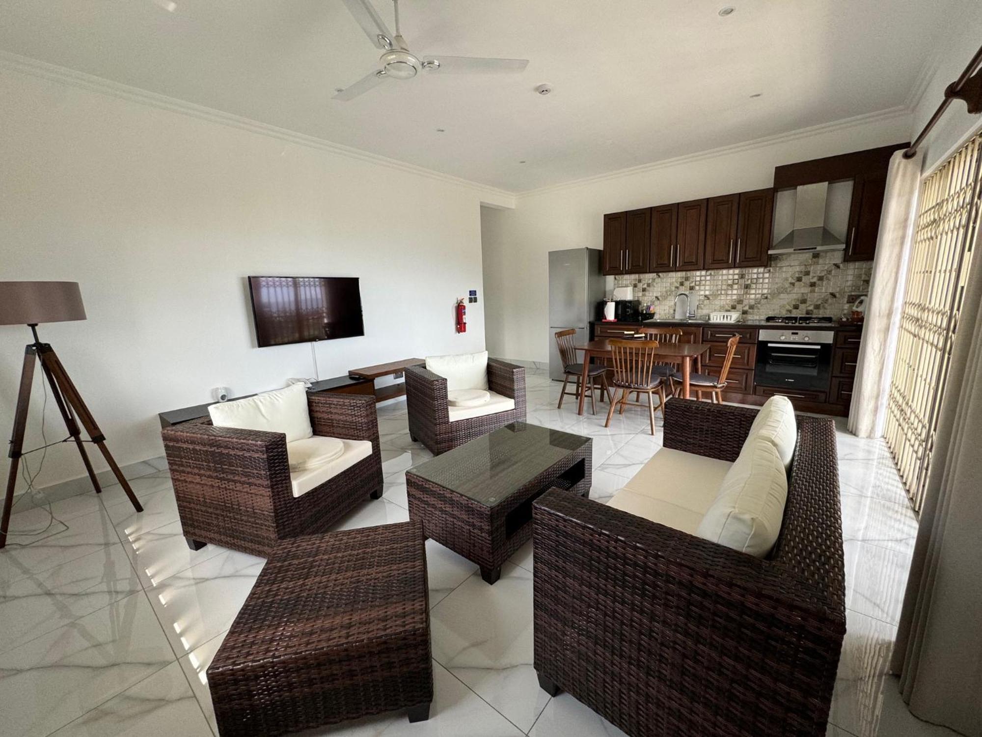 D'Offay Seaview Apartments Бо Валон Екстериор снимка