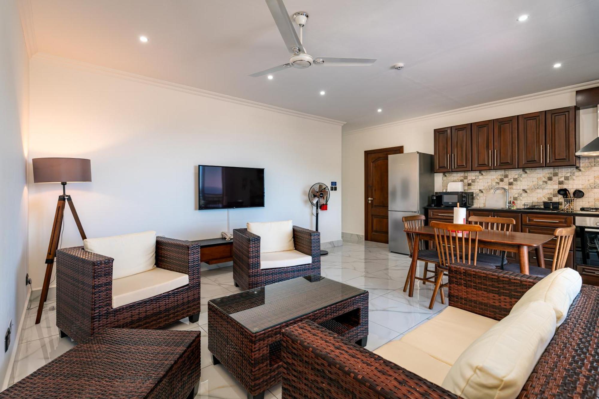 D'Offay Seaview Apartments Бо Валон Екстериор снимка